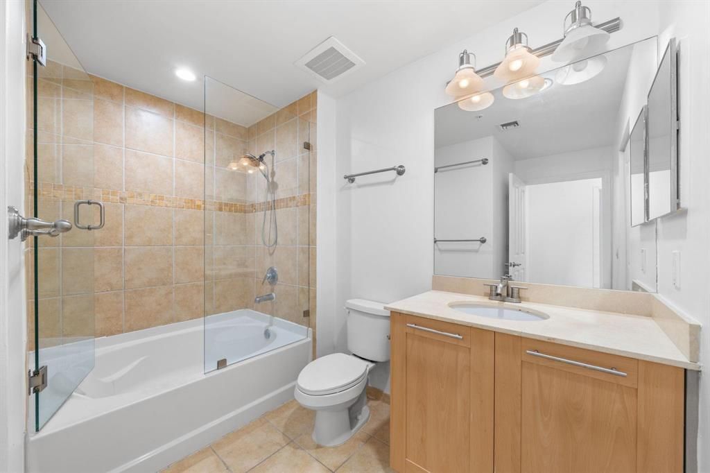 511 SE 5 Avenue, Unit 615, Fort Lauderdale, FL 33301 Photo