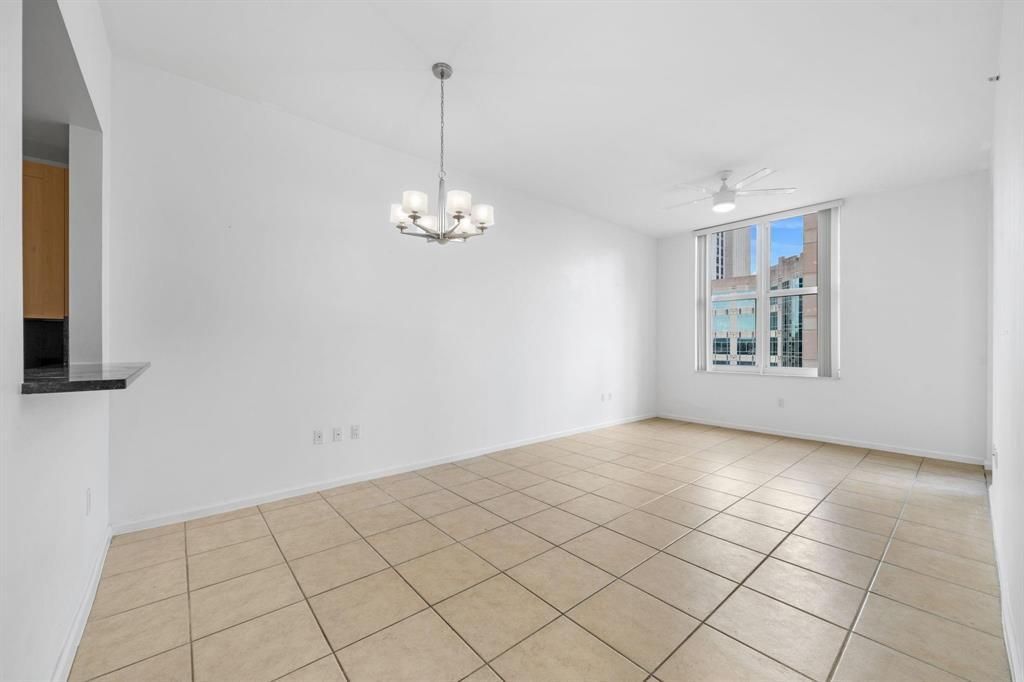 511 SE 5 Avenue, Unit 615, Fort Lauderdale, FL 33301 Photo