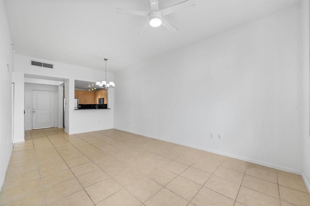 511 SE 5 Avenue, Unit 615, Fort Lauderdale, FL 33301 Photo