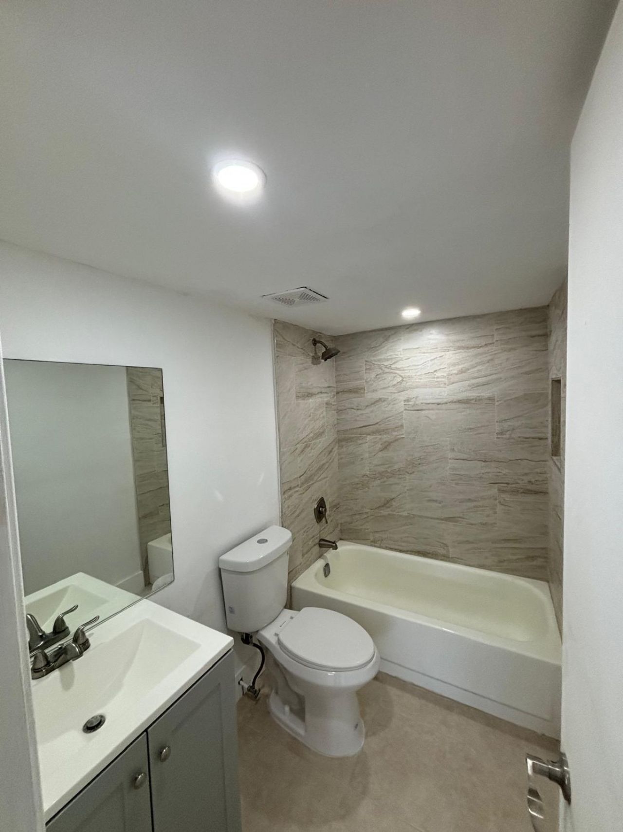 8002 SW 149th Avenue, Unit B304, Miami, FL 33193 Photo