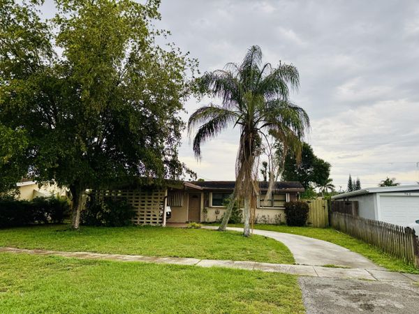 764 Gardenia Drive, Royal Palm Beach, FL 33411