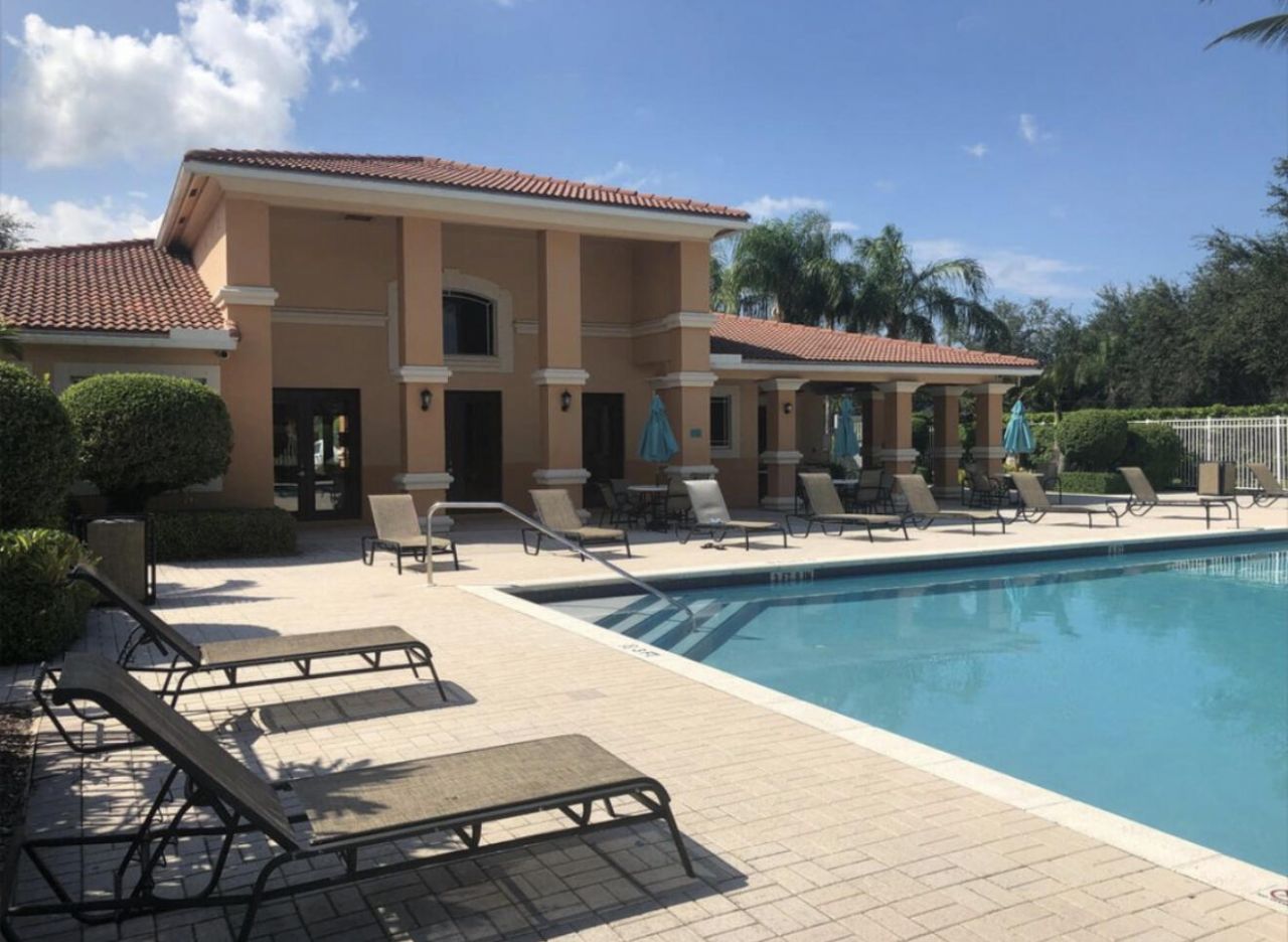 181 SW Palm Drive, Unit 203, Port Saint Lucie, FL 34986 Photo