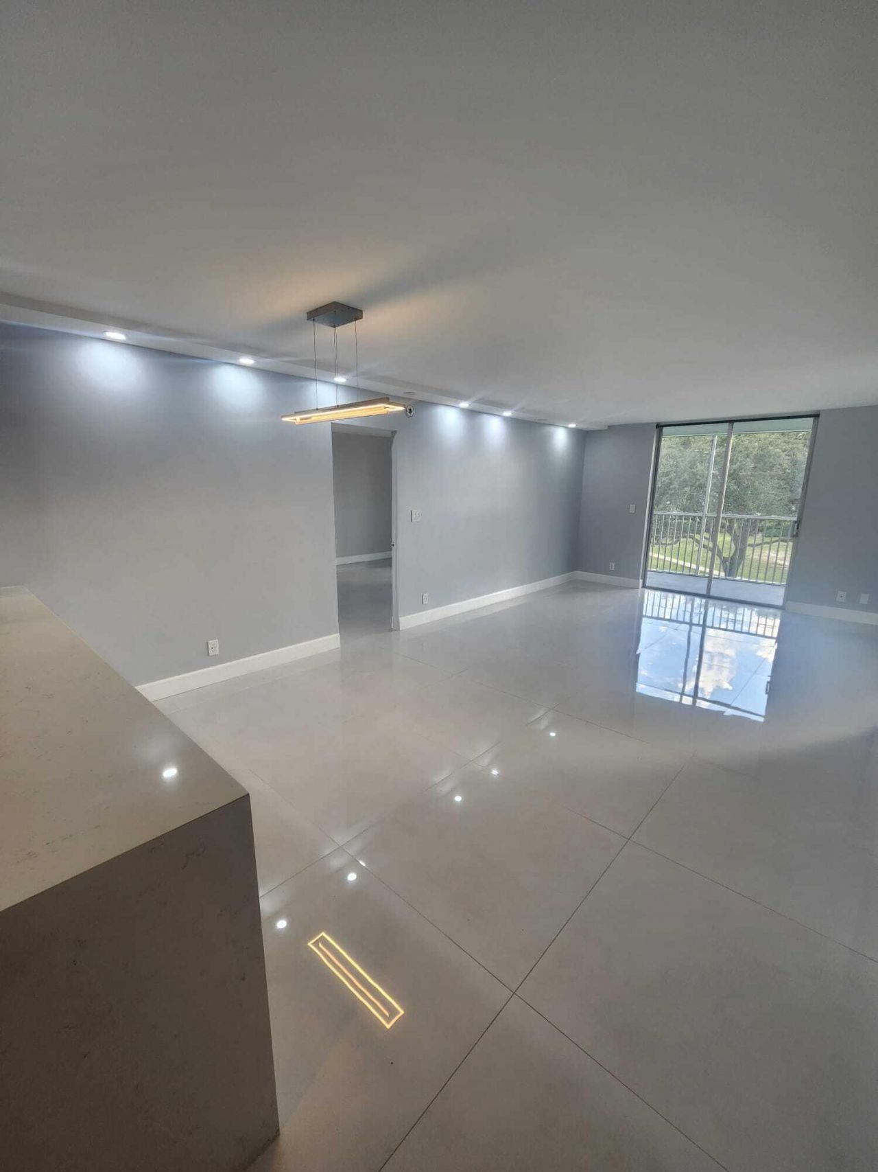 5301 NW 2nd Avenue, Unit Apt 307, Boca Raton, FL 33487 Photo