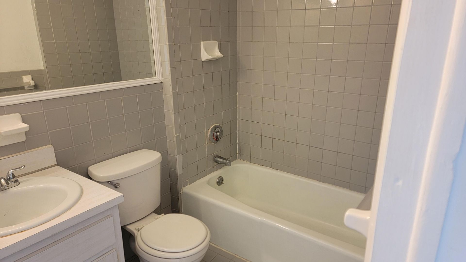 1927 Lincoln Street, Unit 7, Hollywood, FL 33020 Photo