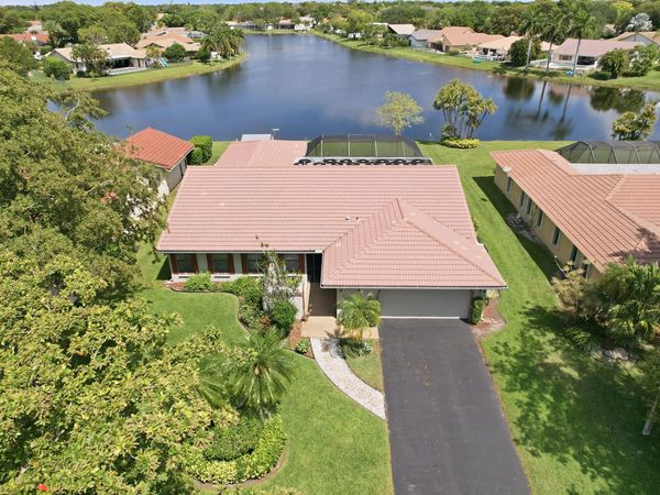 1042 NW 110th Lane, Coral Springs, FL 33071