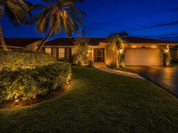 1042 NW 110th Lane, Coral Springs, FL 33071