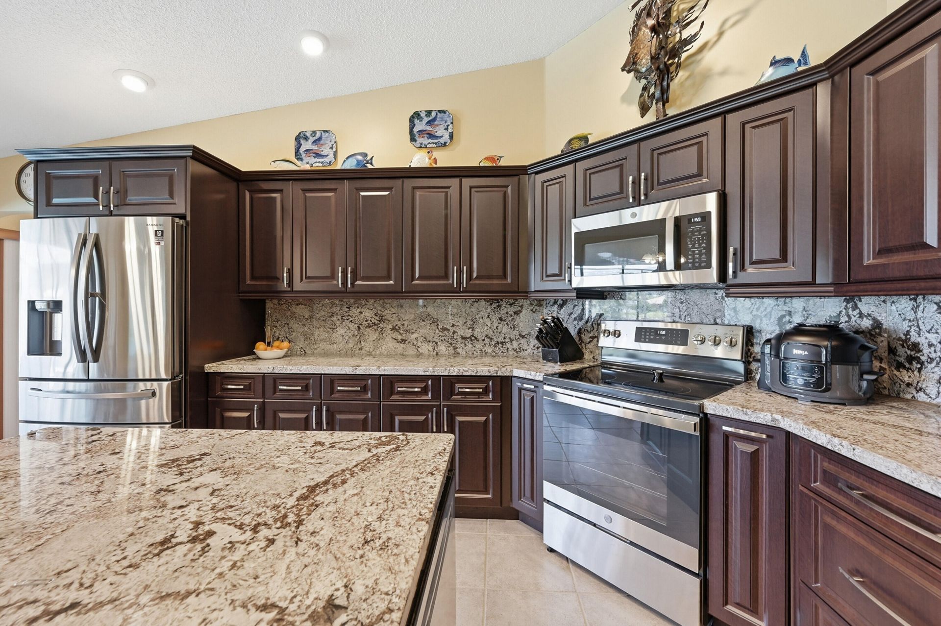 1042 NW 110th Lane, Coral Springs, FL 33071 Photo
