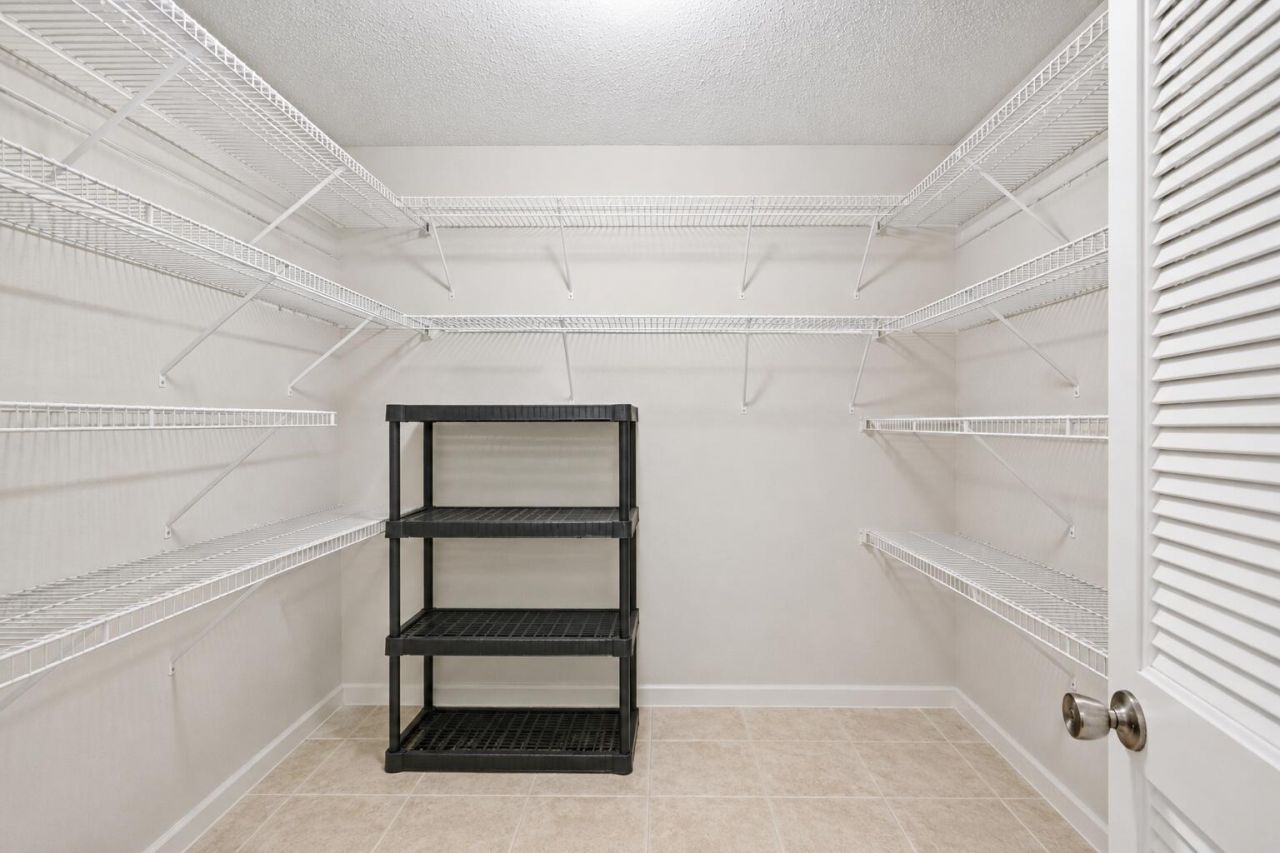 1042 NW 110th Lane, Coral Springs, FL 33071 Photo