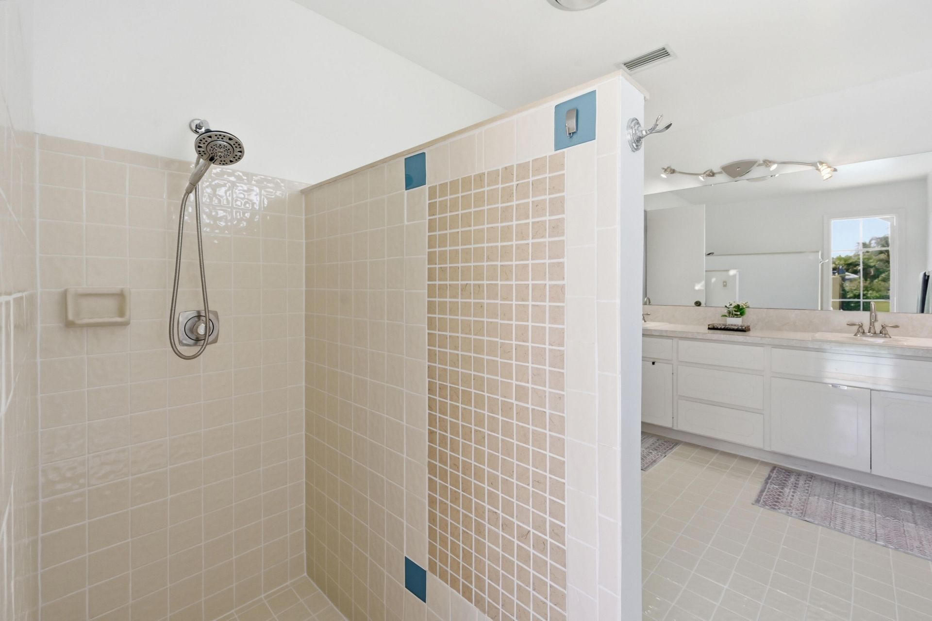 1042 NW 110th Lane, Coral Springs, FL 33071 Photo