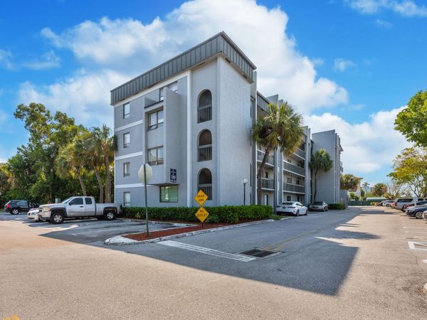1700 N Congress, Unit 302, West Palm Beach, FL 33401