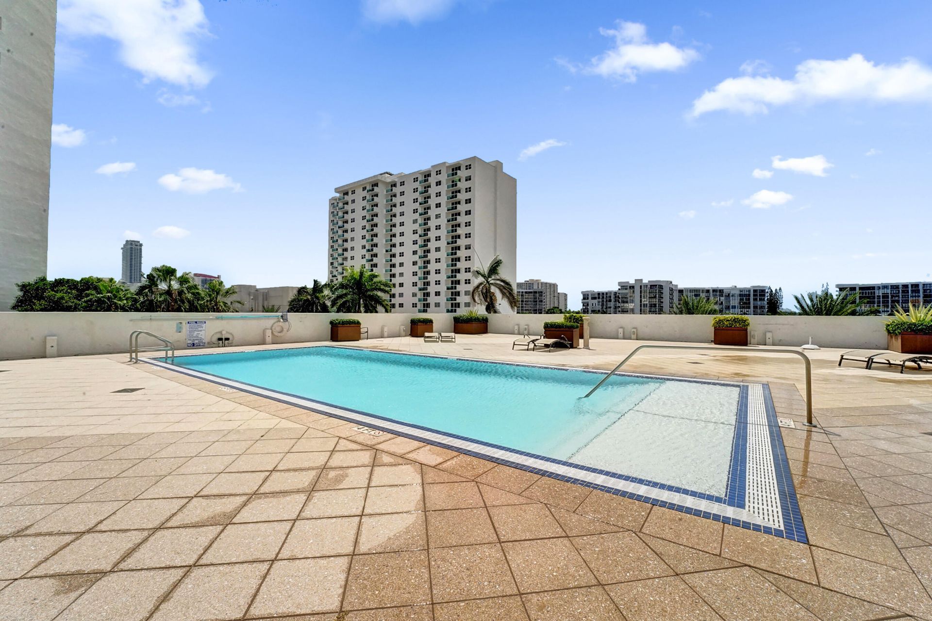 2751 S Ocean Drive, Unit 302s, Hollywood, FL 33019 Photo