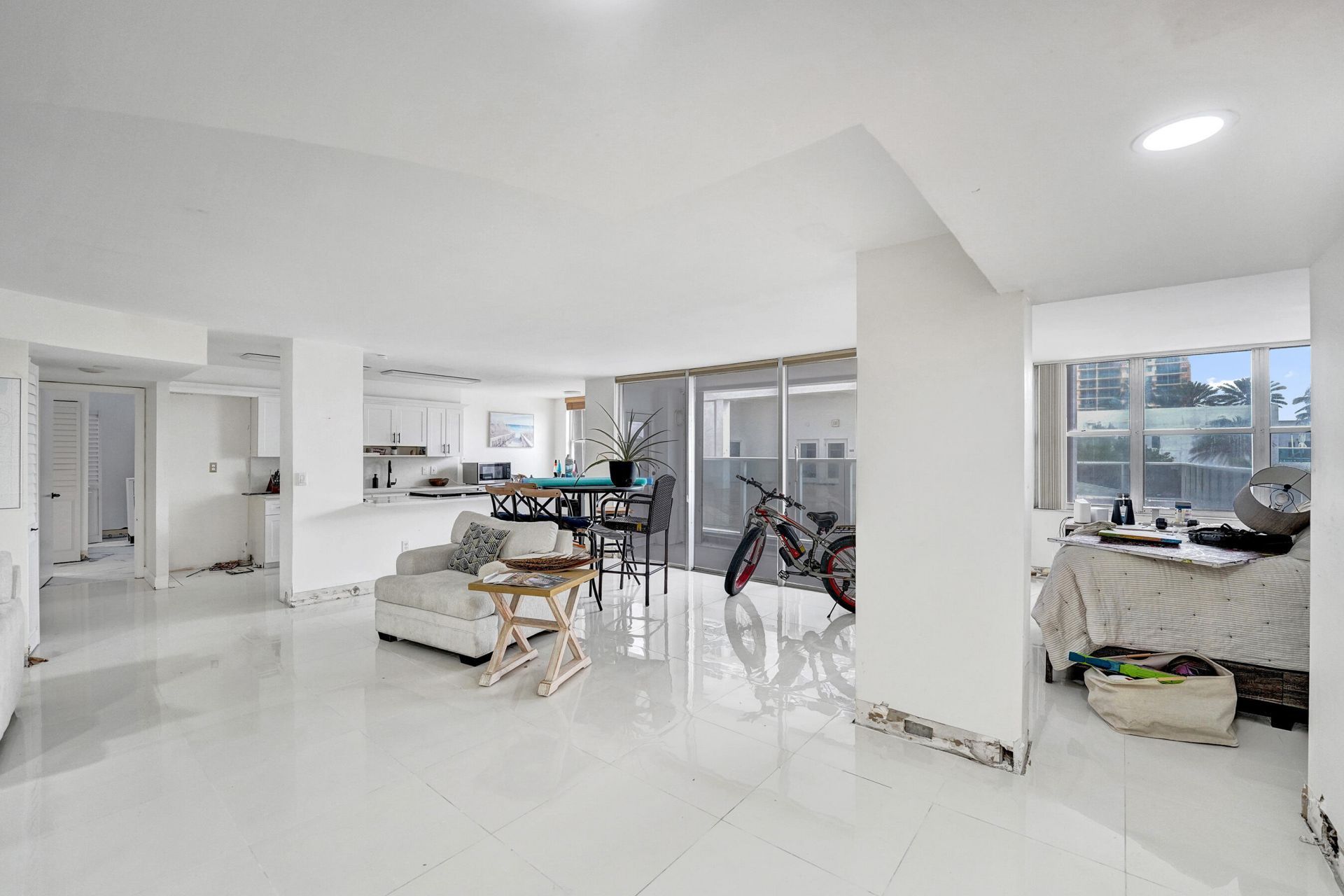 2751 S Ocean Drive, Unit 302s, Hollywood, FL 33019 Photo