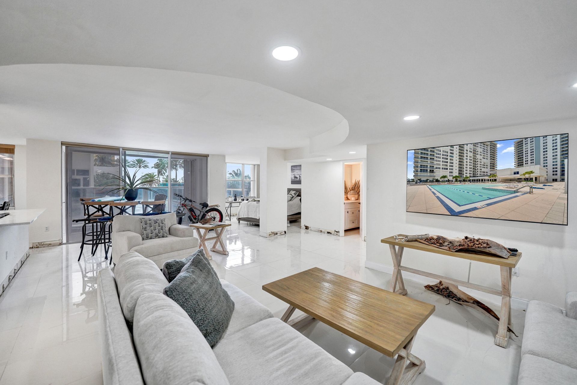 2751 S Ocean Drive, Unit 302s, Hollywood, FL 33019 Photo