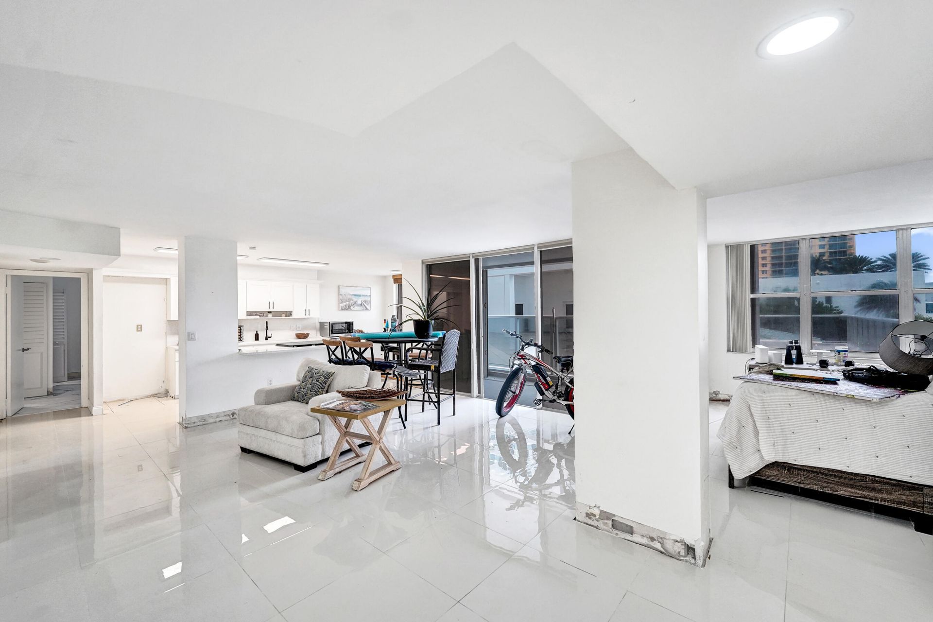 2751 S Ocean Drive, Unit 302s, Hollywood, FL 33019 Photo