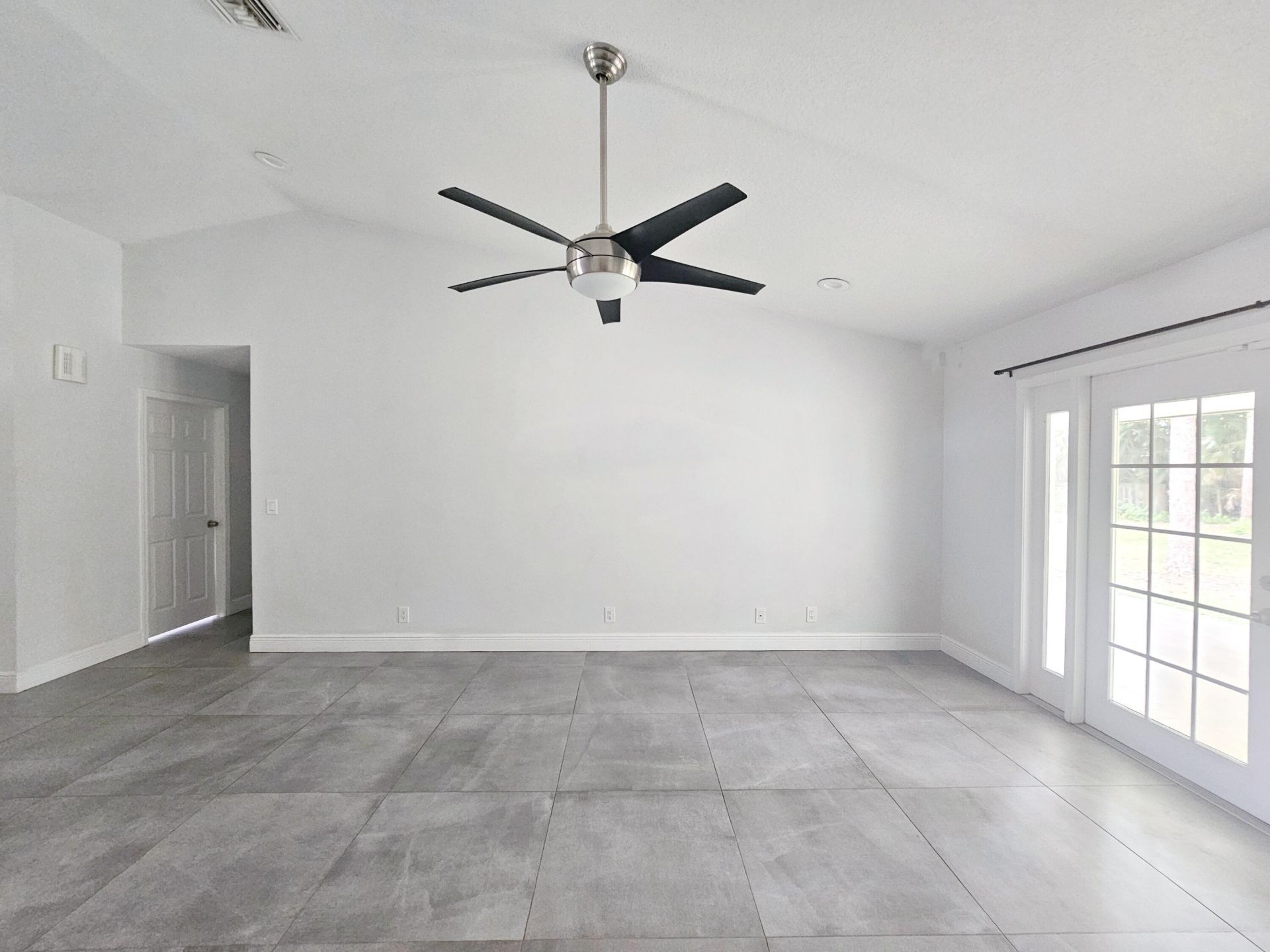 13588 74th Street N, West Palm Beach, FL 33412 Photo