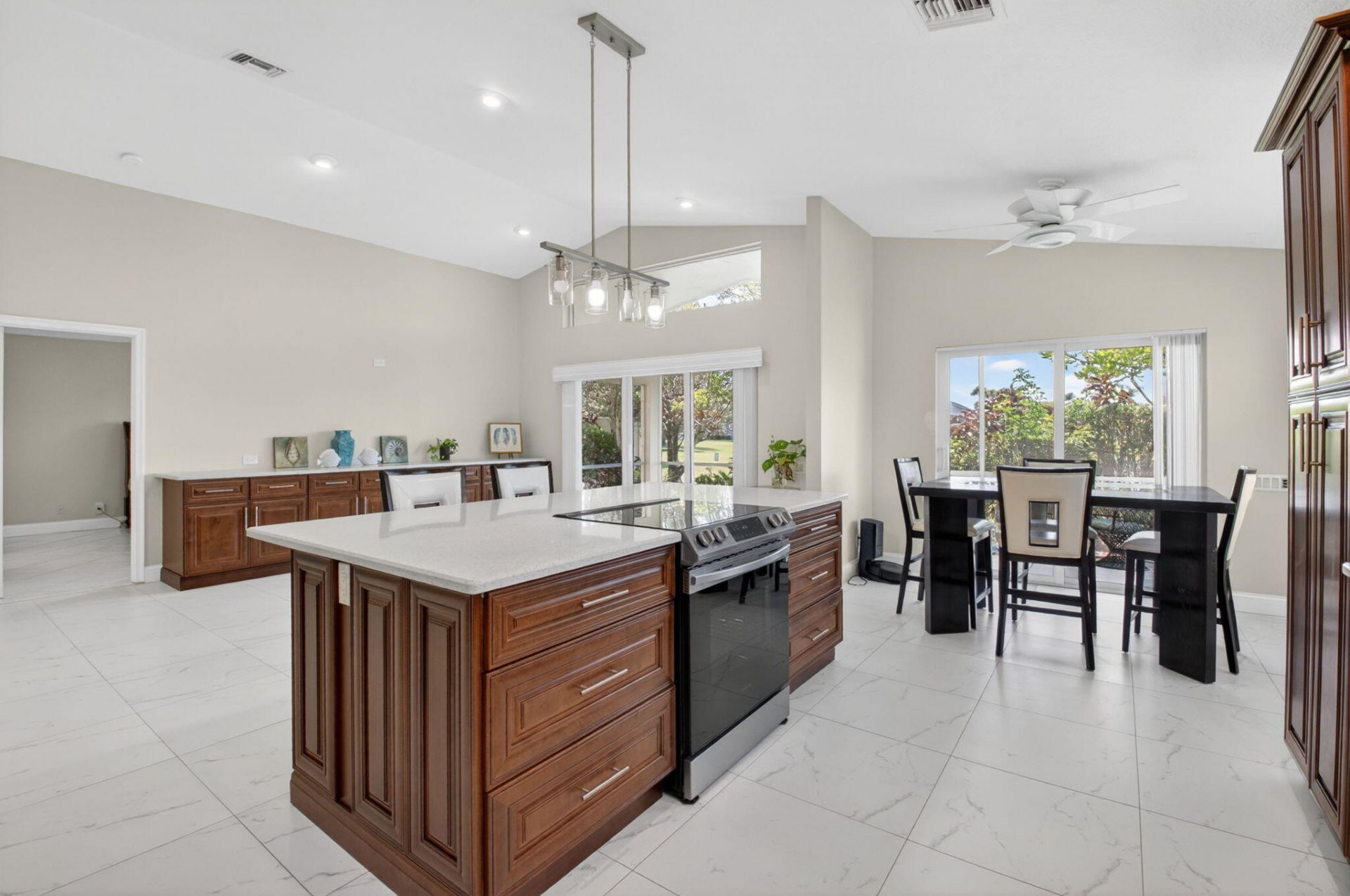 6738 Sun River Road, Boynton Beach, FL 33437 Photo