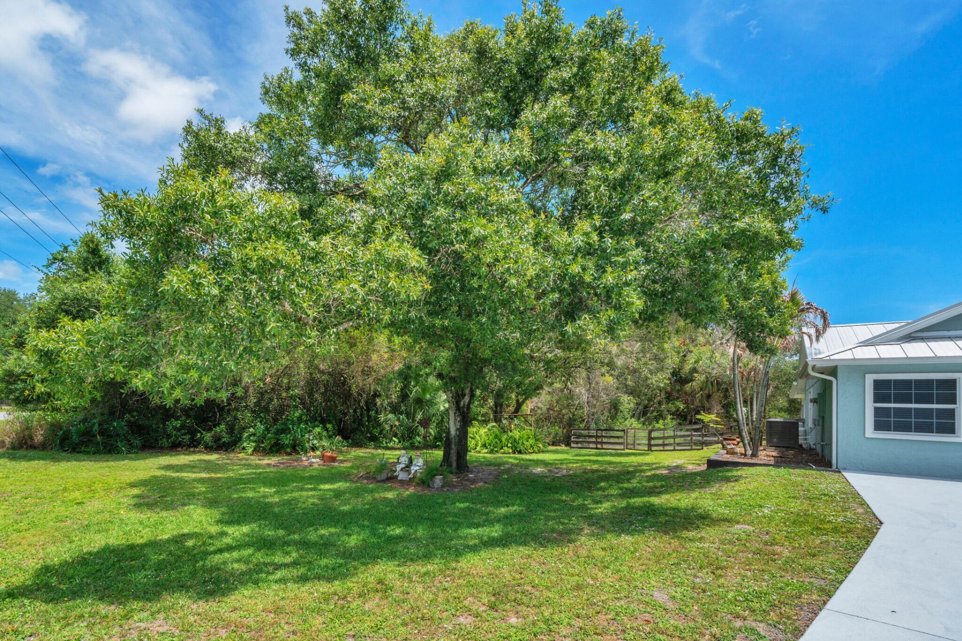 5700 Oleander Avenue, Fort Pierce, FL 34982 Photo