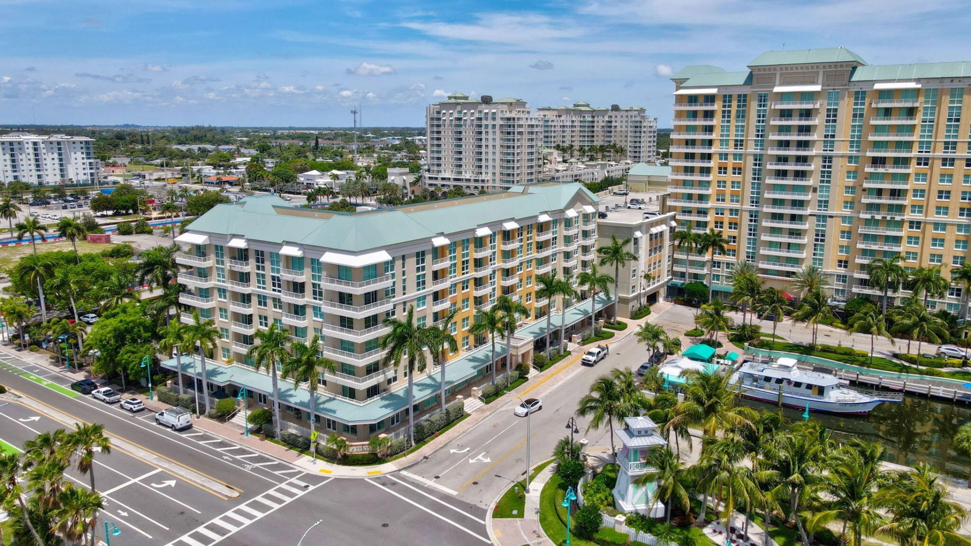 100 NE 6th Street, Unit 705, Boynton Beach, FL 33435 Photo