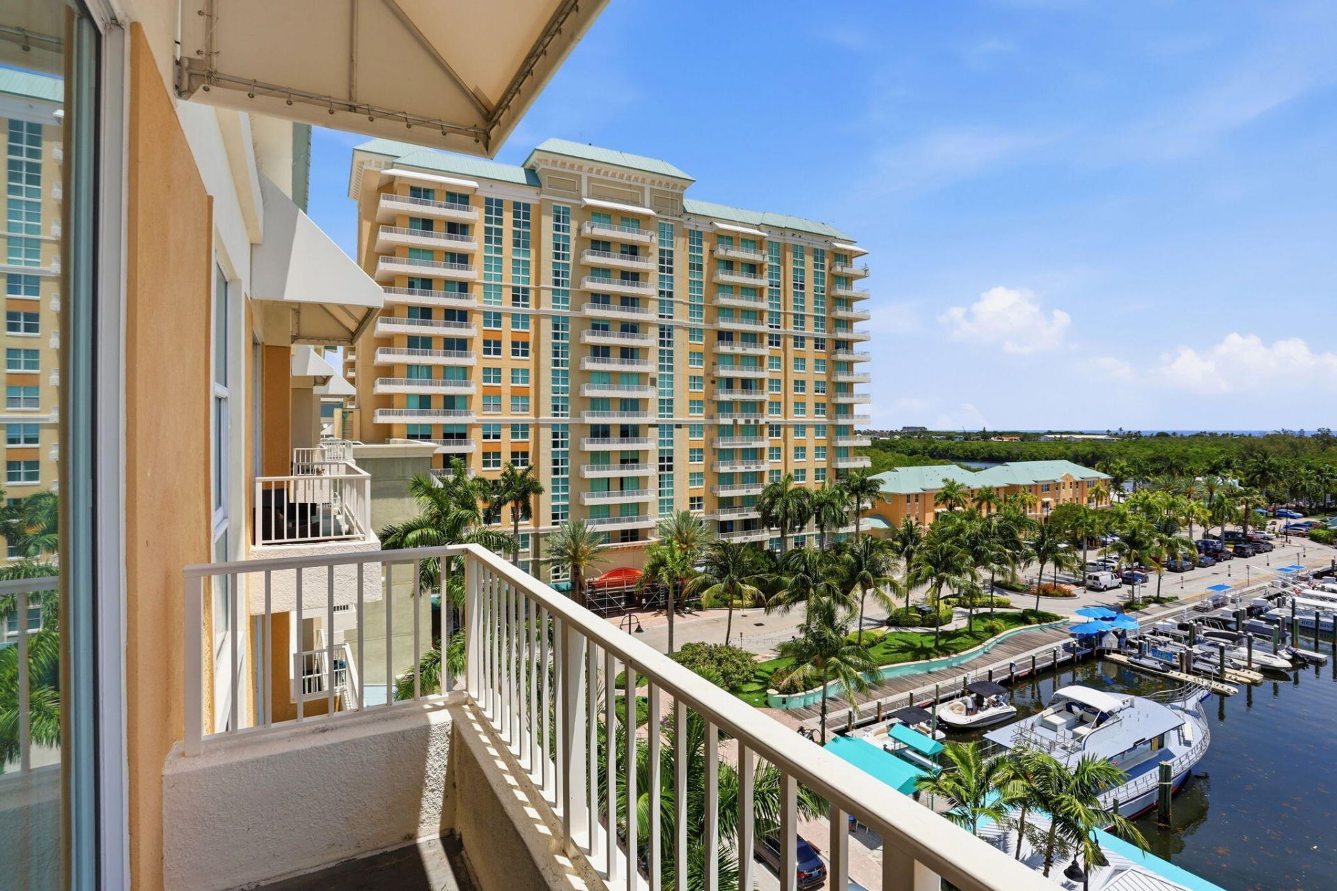 100 NE 6th Street, Unit 705, Boynton Beach, FL 33435 Photo