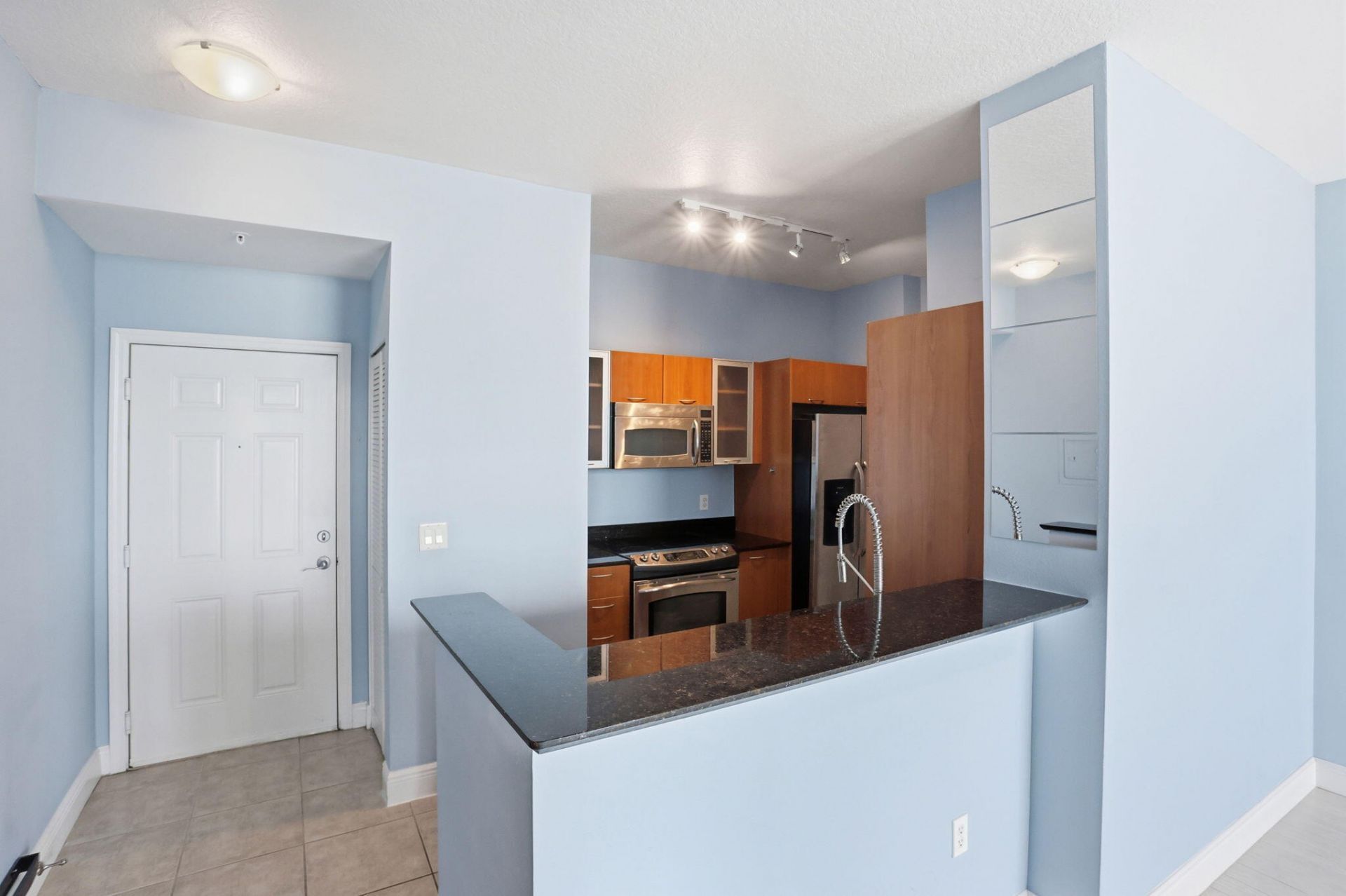 100 NE 6th Street, Unit 705, Boynton Beach, FL 33435 Photo