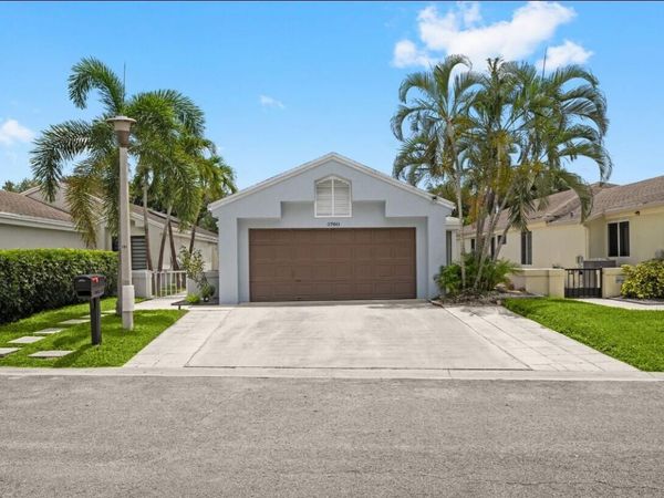 3760 NW 20th Street, Coconut Creek, FL 33066