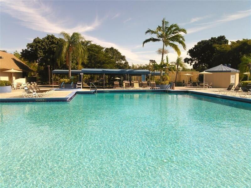 10331 Sunrise Lakes Boulevard, Unit 203, Sunrise, FL 33322 Photo