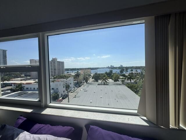300 Oregon Street, Unit 502, Hollywood, FL 33019 Photo