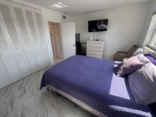 300 Oregon Street, Unit 502, Hollywood, FL 33019 Photo