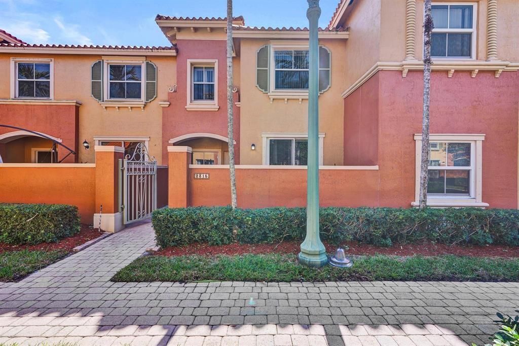 2315 Clipper Place, Fort Lauderdale, FL 33312 Photo