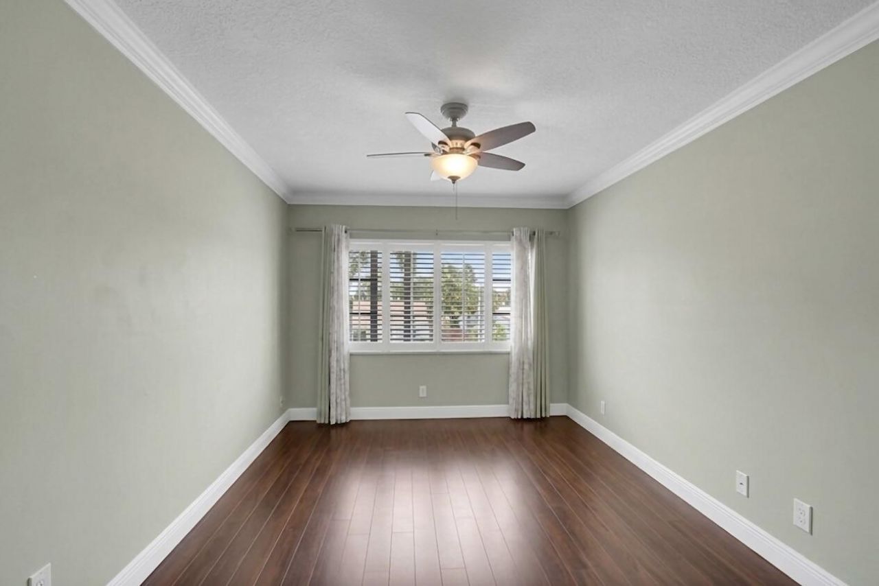 2230 NE 56th Place, Unit 223, Fort Lauderdale, FL 33308 Photo