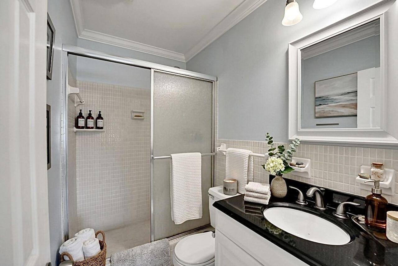 2230 NE 56th Place, Unit 223, Fort Lauderdale, FL 33308 Photo