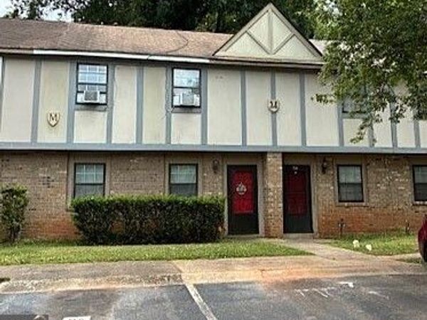 1150 Rankin Street, Unit M7, Stone Mountain, GA 30083