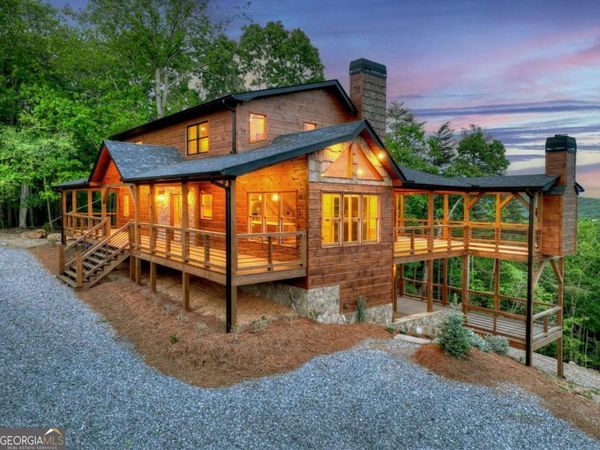 291 Pine Pass Circle, Mineral Bluff, GA 30559