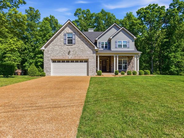 7214 Braxton Bend Dr, Fairview, TN 37062