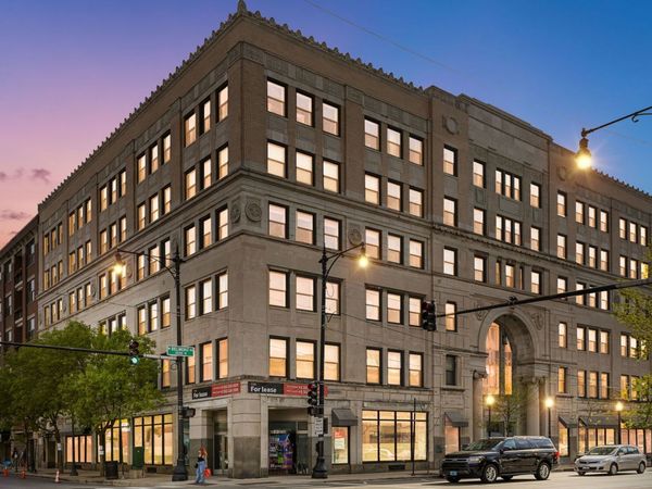 3150 N Sheffield Avenue , Unit 304, Chicago, IL 60657