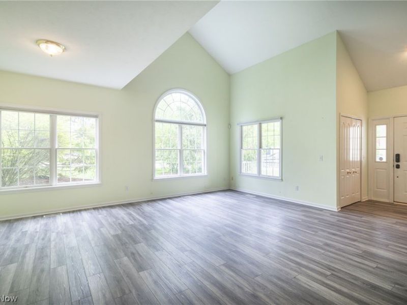 14480 Quail Ridge Drive, Unit 76, North Royalton, OH 44133 Photo 9
