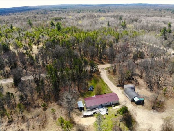 984 W Rose Meadow Drive, Luther, MI 49656