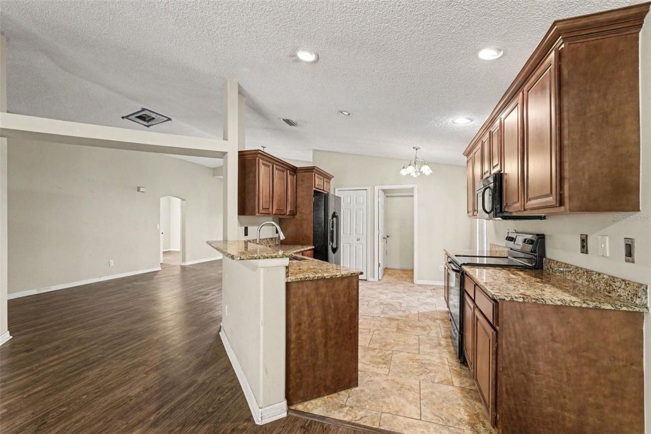 560 Benton Drive , Melbourne, FL 32901 Photo