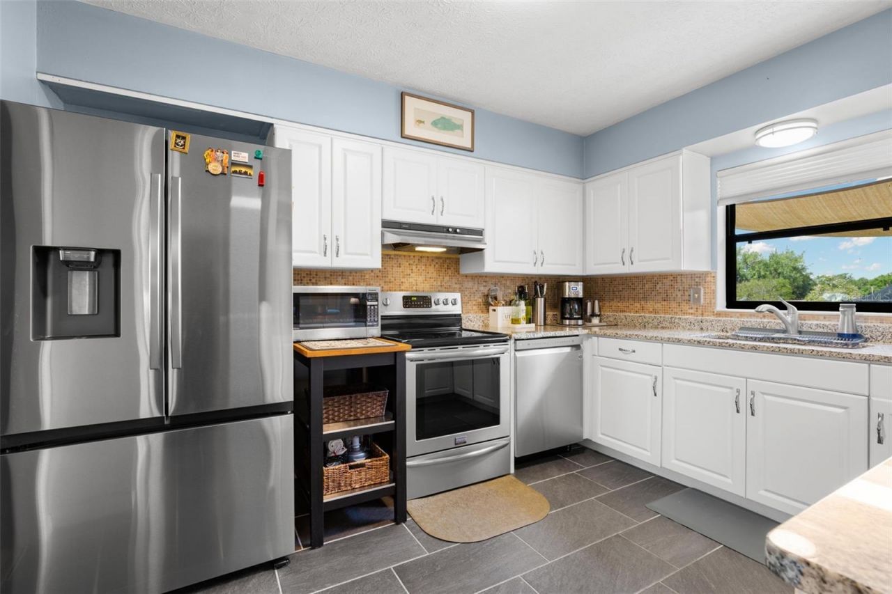 2218 Tanglewood Way, Brandon, FL 33511 Photo