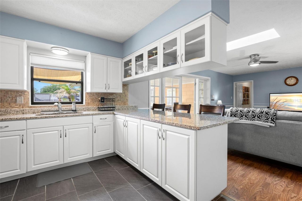 2218 Tanglewood Way, Brandon, FL 33511 Photo