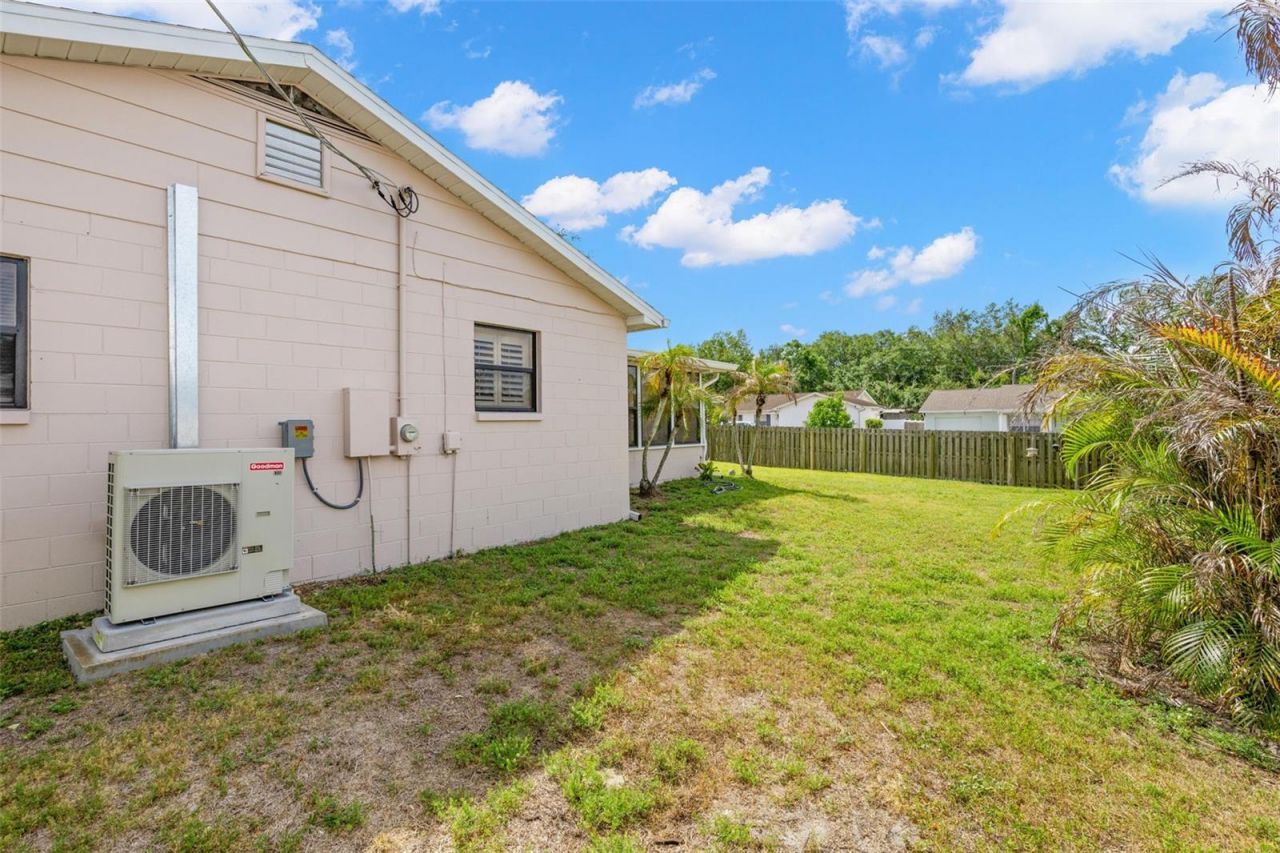 2218 Tanglewood Way, Brandon, FL 33511 Photo