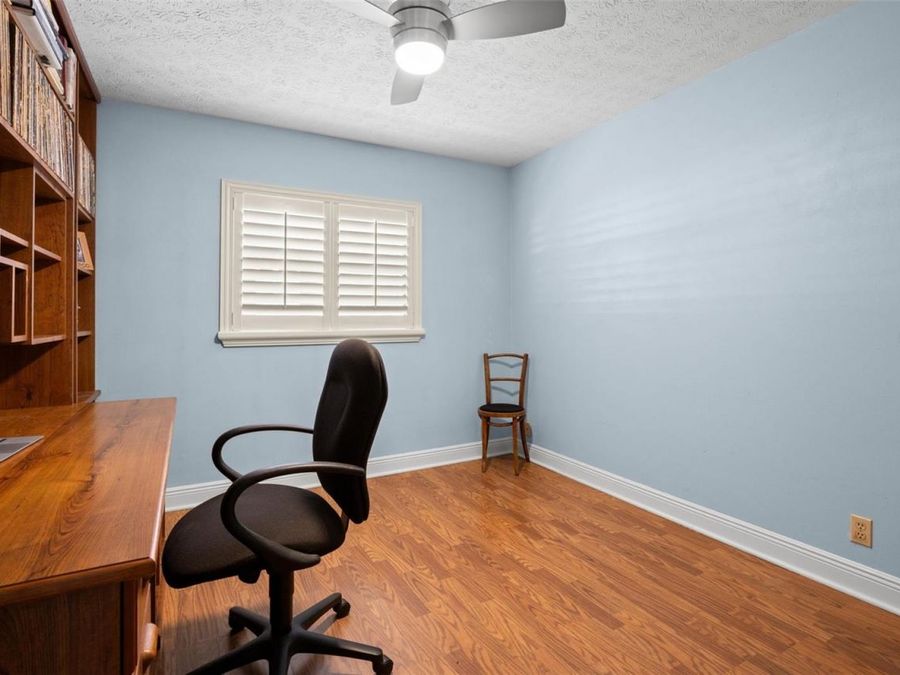Property Image 33