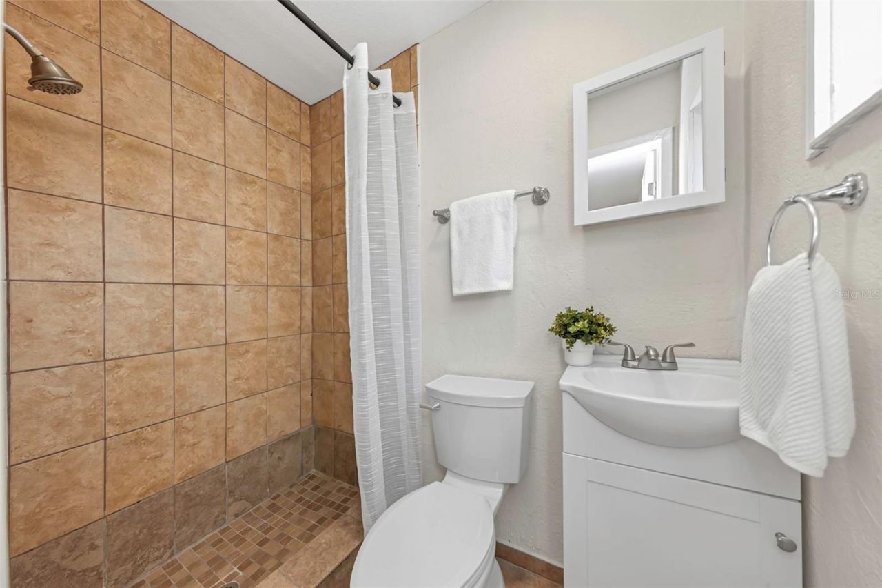 4658 25th Avenue S, Saint Petersburg, FL 33711 Photo