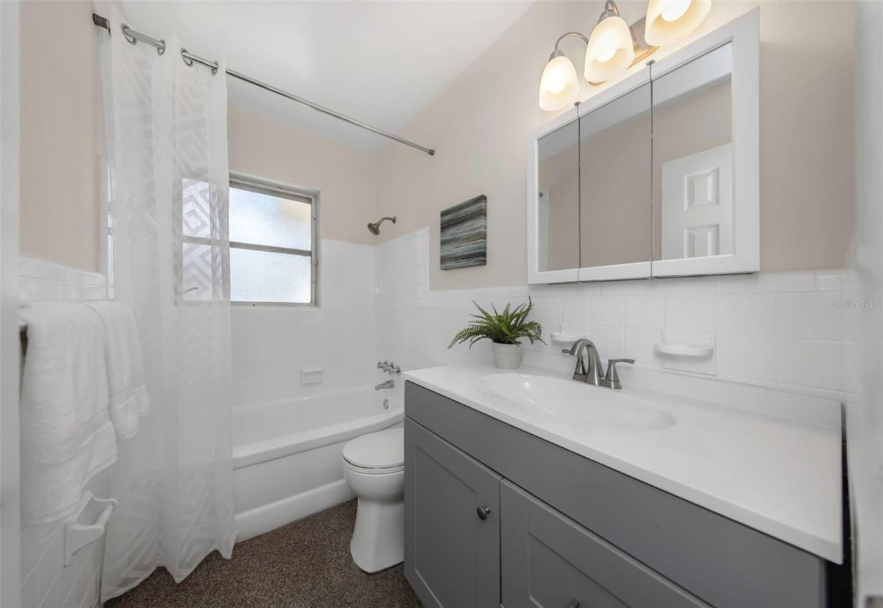 4658 25th Avenue S, Saint Petersburg, FL 33711 Photo