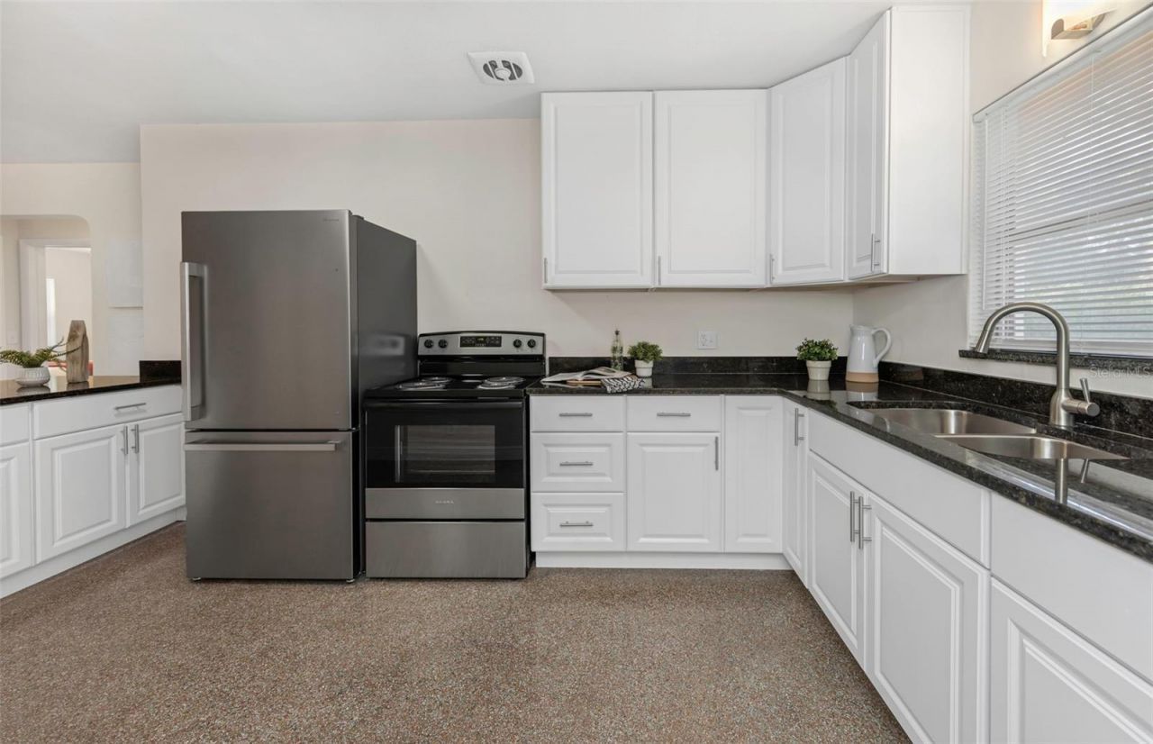 4658 25th Avenue S, Saint Petersburg, FL 33711 Photo