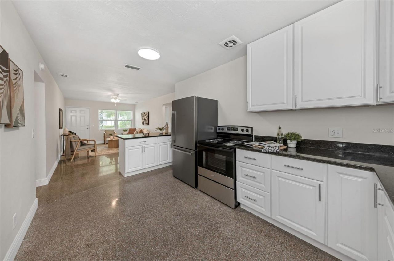 4658 25th Avenue S, Saint Petersburg, FL 33711 Photo