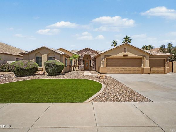 3766 S PONDEROSA Drive, Gilbert, AZ 85297
