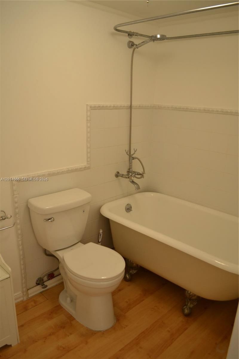 Please Call For Address, Unit 2D, Key Biscayne, FL 33149 Photo