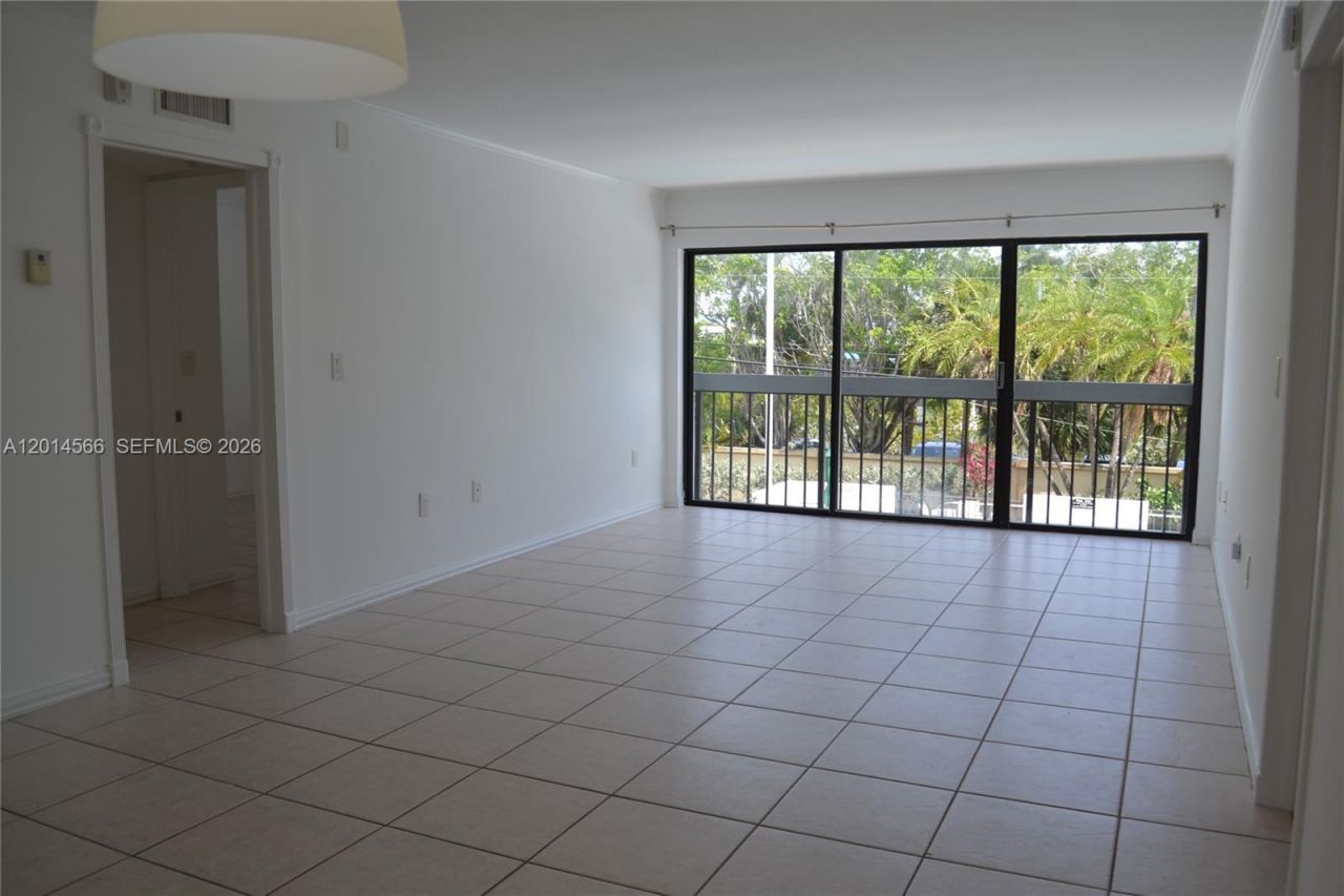 Please Call For Address, Unit 2D, Key Biscayne, FL 33149 Photo