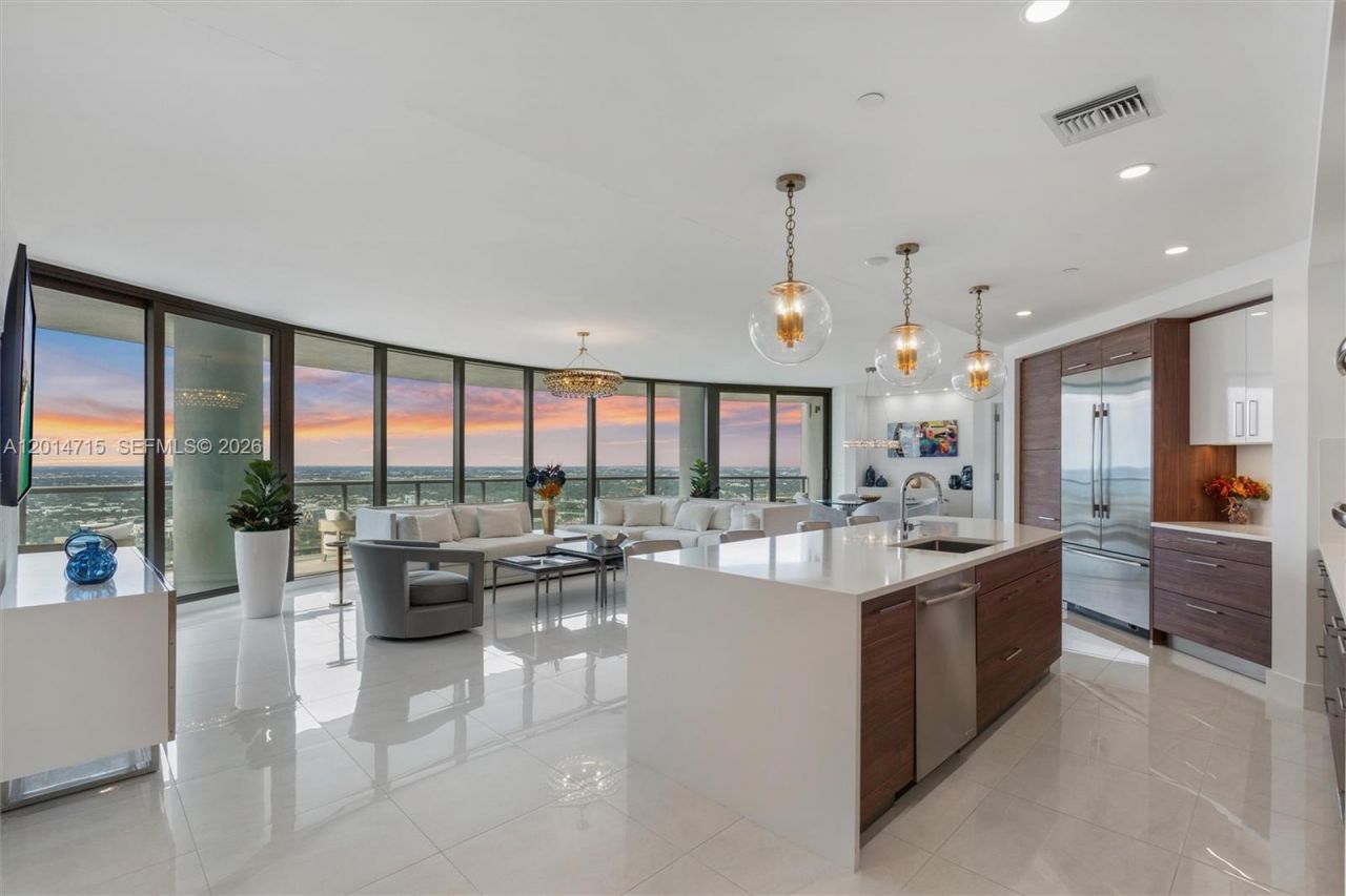 100 E Las Olas Blvd , Unit 4203, Fort Lauderdale, FL 33301 Photo